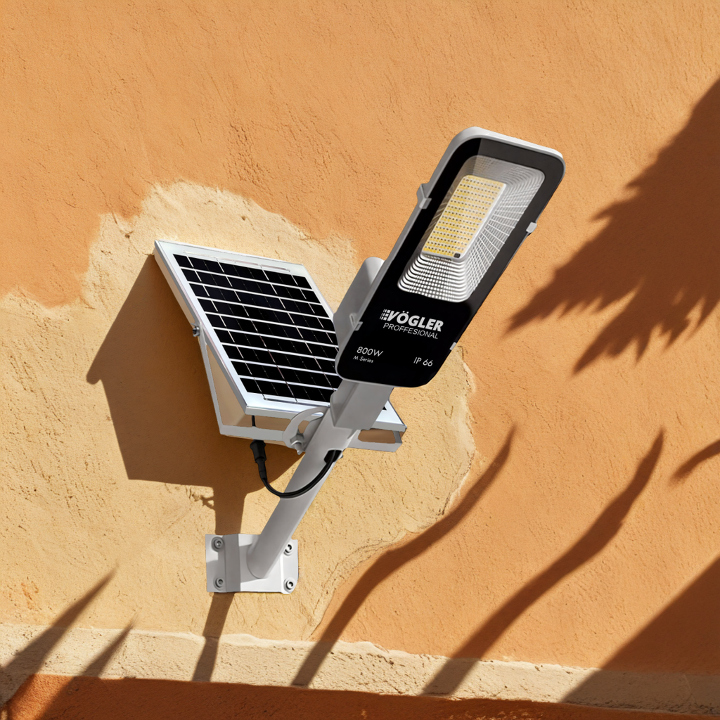Výkonná solární lampa, soumrakový senzor, dálkové ovládání, Vögler Professional 800W